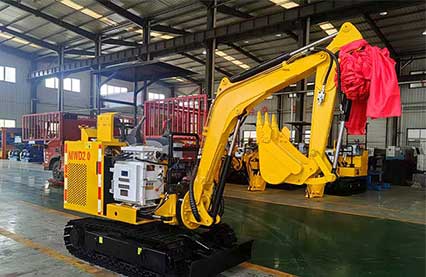 山東東達機電有限責任公司自主研發生產的MWD2.0小型挖掘機發貨