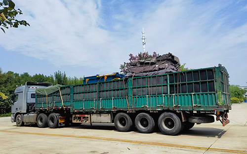 三套防潰倉給煤機以及八套智能風窗發往寧夏