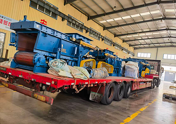 山東東達機電有限責任公司四臺防潰倉鏈板式給煤機順利發(fā)貨